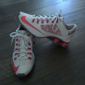 Women’s Nike Shox